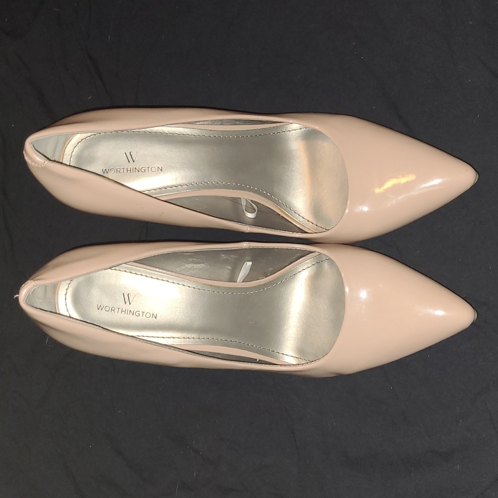 Worthington, nude heels, size 11